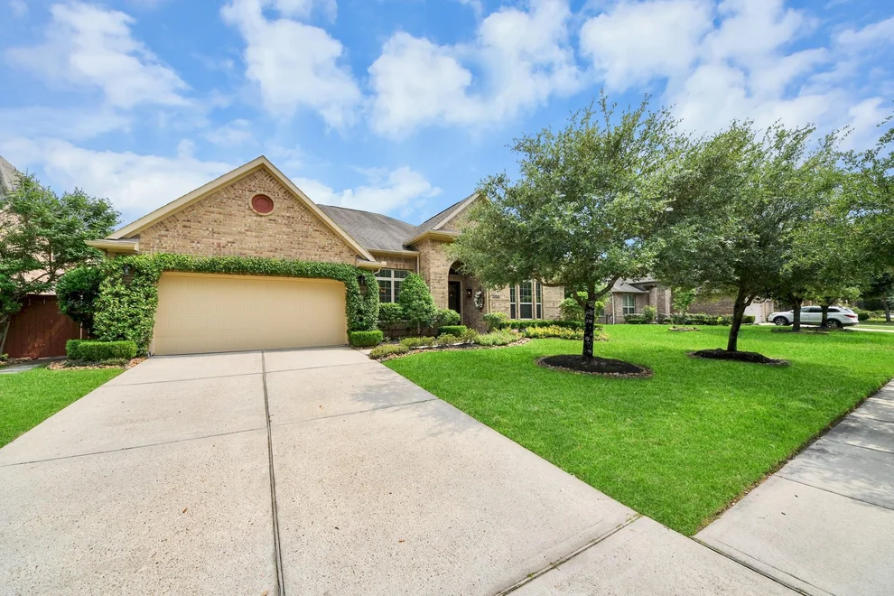 Unit for sale at 22816 Windward Meadow, Porter, TX 77365