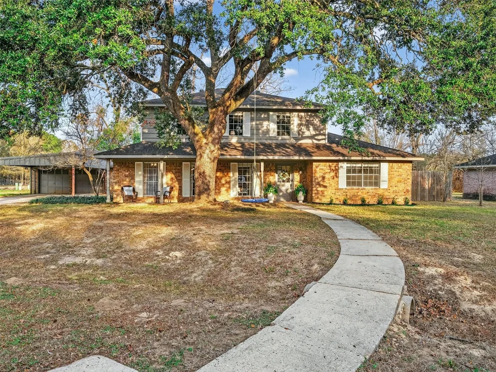 Unit for sale at 732 River Plantation Drive, Conroe, TX 77302