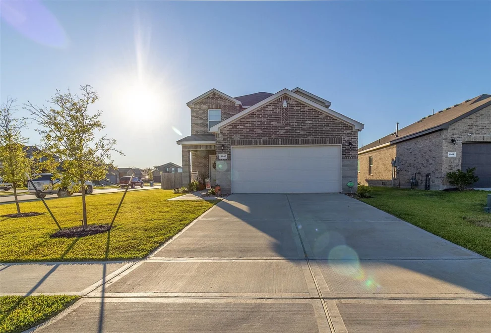Unit for sale at 2010 Spyglass Drive, Navasota, TX 77868