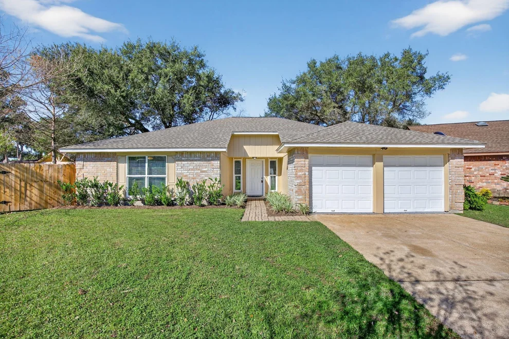 Unit for sale at 7311 Postwick Court, Houston, TX 77095