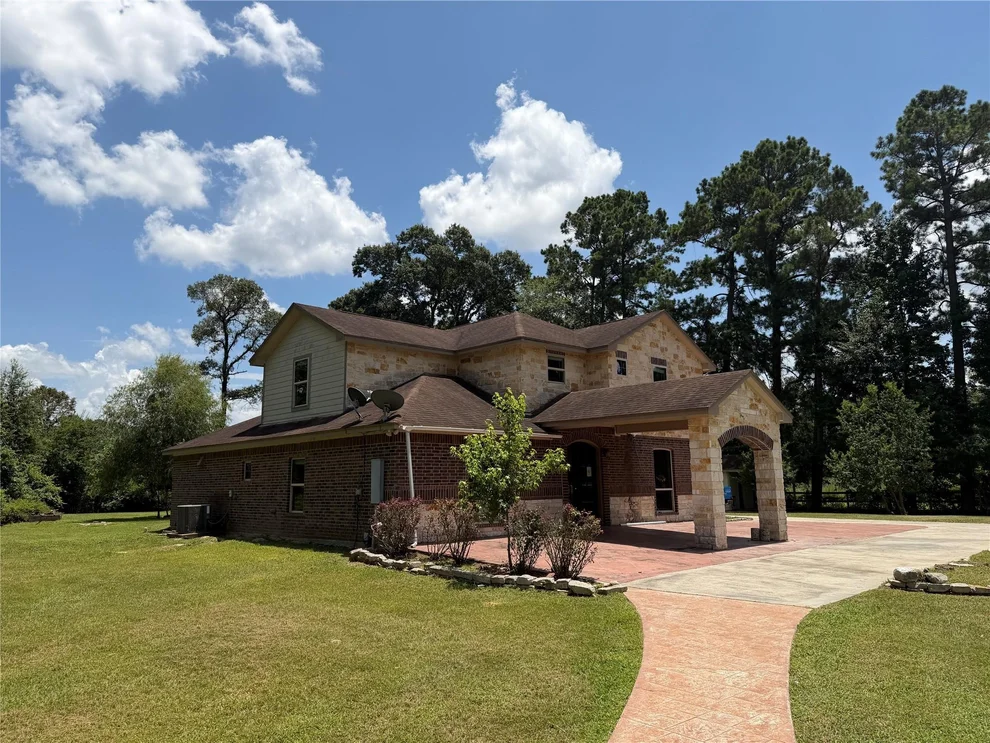 Unit for sale at 11529 Warner Road, Cleveland, TX 77328