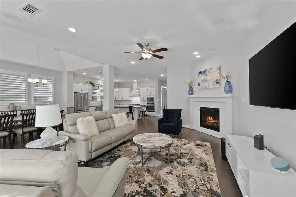 Unit for sale at 2503 Park Square Drive, Missouri City, TX 77459