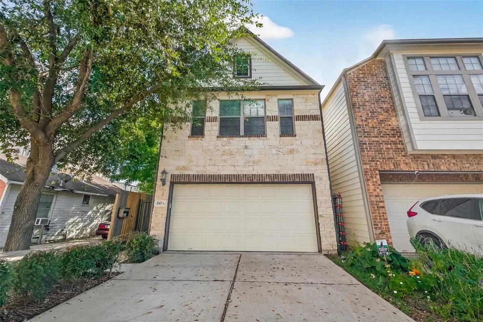 Unit for sale at 5307 Larkin Street, Houston, TX 77007