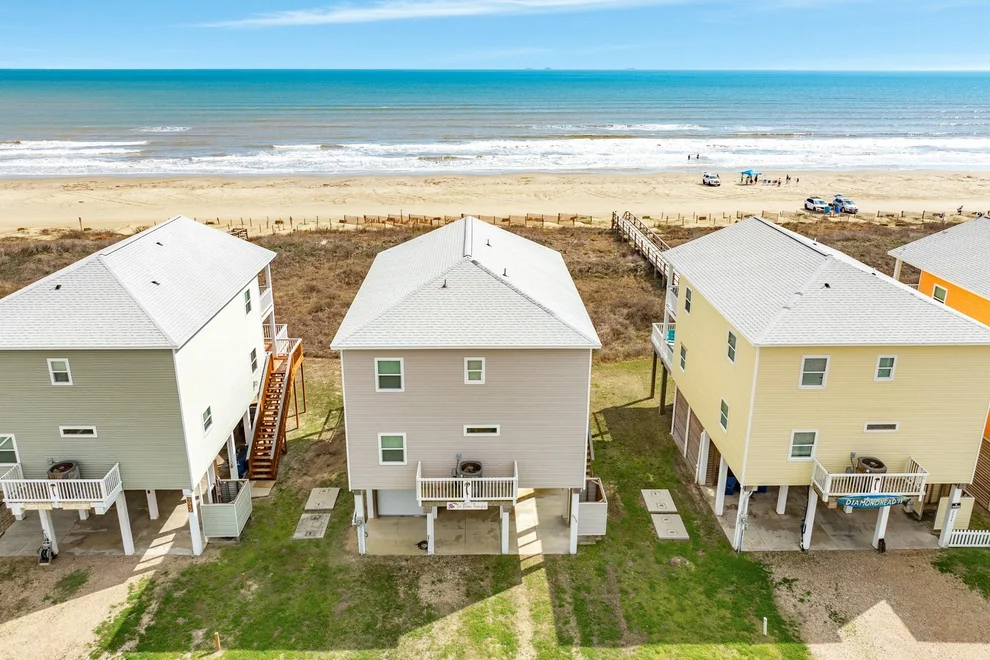 Unit for sale at 2938 Bluewater Highway, Surfside Beach, TX 77541