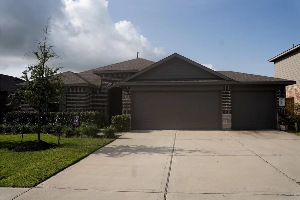 Unit for sale at 1008 Llano Trail, Dayton, TX 77535