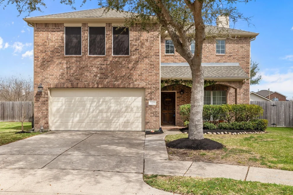 Unit for sale at 2108 Black Duck Drive, League City, TX 77573