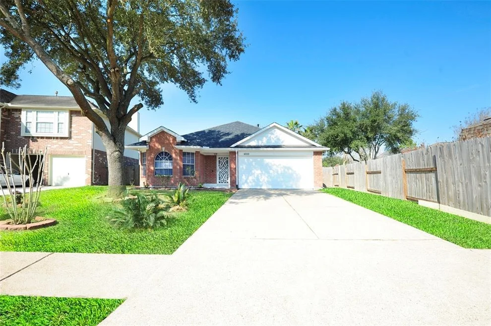 Unit for sale at 4010 Eagle Bluff Court, Houston, TX 77082