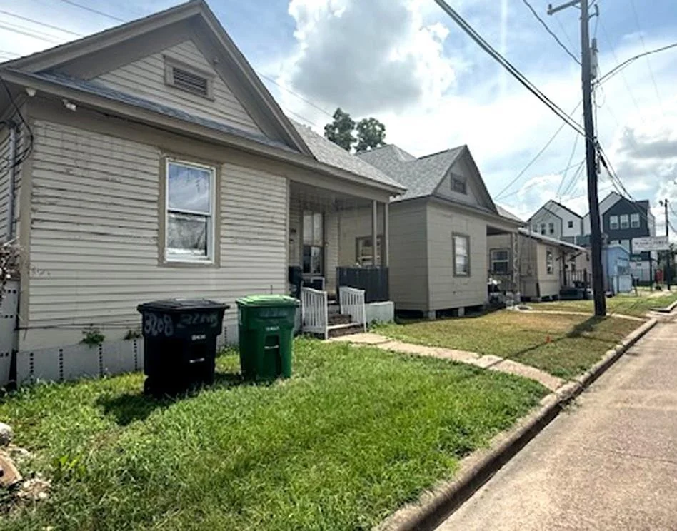 Unit for sale at 3204 Hardy Street, Houston, TX 77009