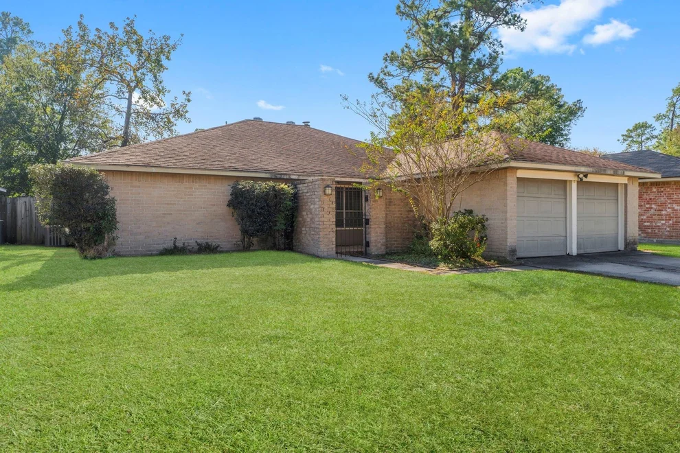 Unit for sale at 6310 Rustygate Drive, Spring, TX 77373
