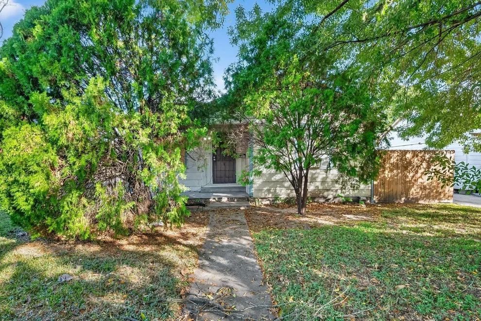 Unit for sale at 6903 Palmetto Street, Houston, TX 77087