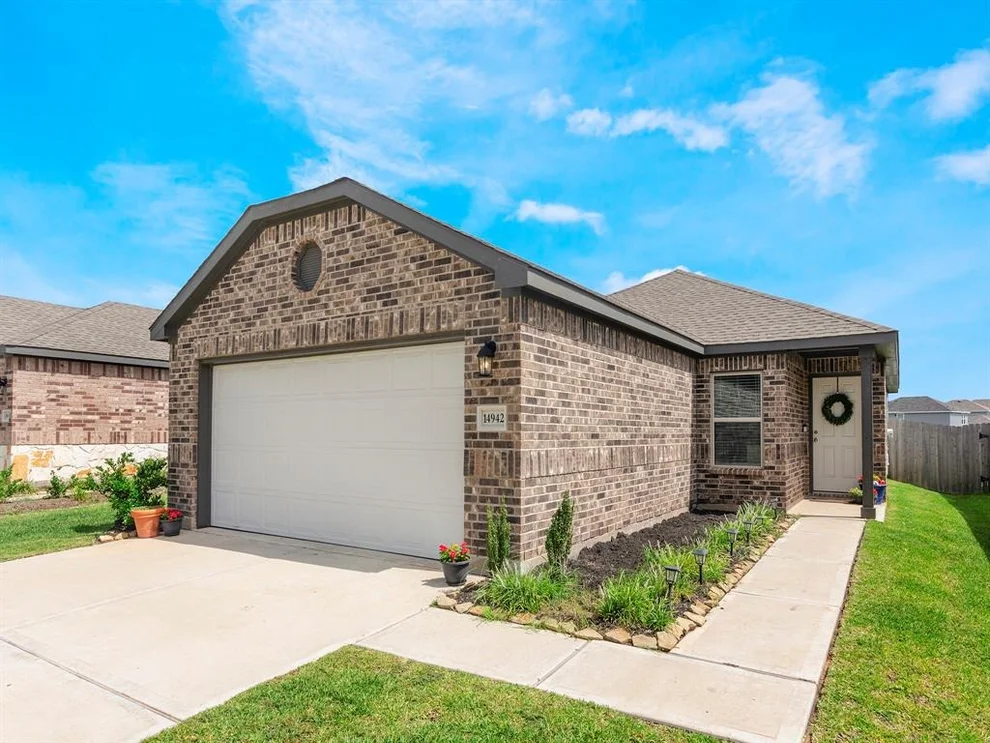 Unit for sale at 14942 Dane Court, Conroe, TX 77316