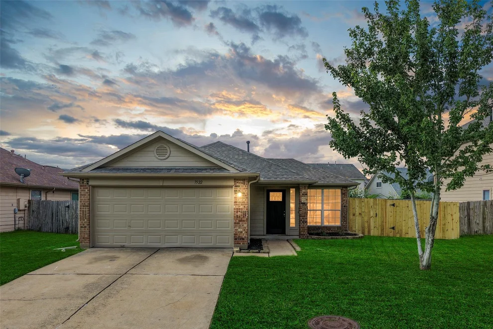 Unit for sale at 7522 Pheasant Grove Drive, Cypress, TX 77433