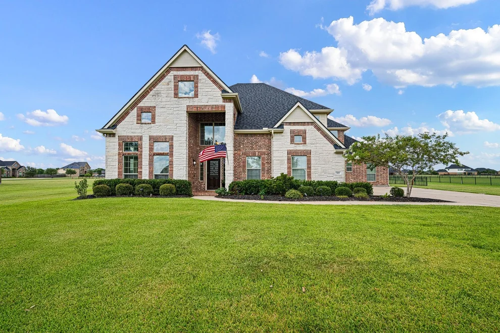 Unit for sale at 7411 Tejas Lakes Trail, Needville, TX 77461