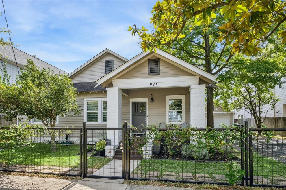 Unit for sale at 931 Louise Street, Houston, TX 77009