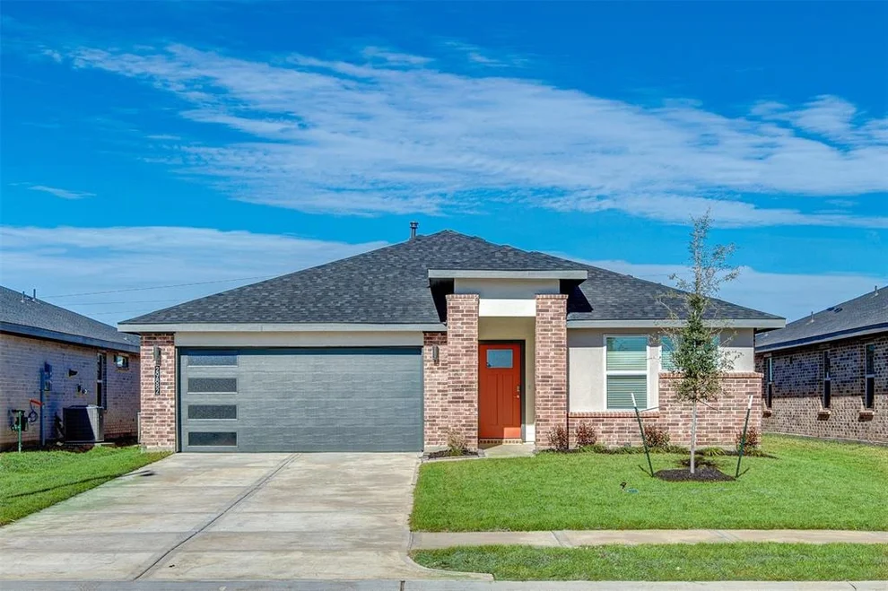 Unit for sale at 29882 Wildcat Way, Katy, TX 77494