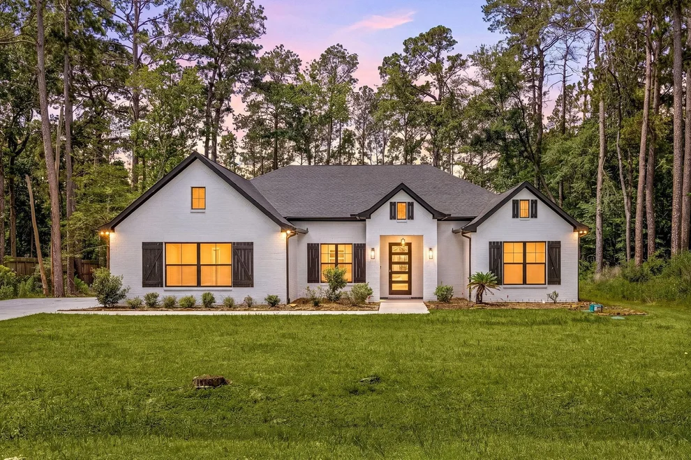 Unit for sale at 7321 Ponderosa Dr, Magnolia, TX 77354