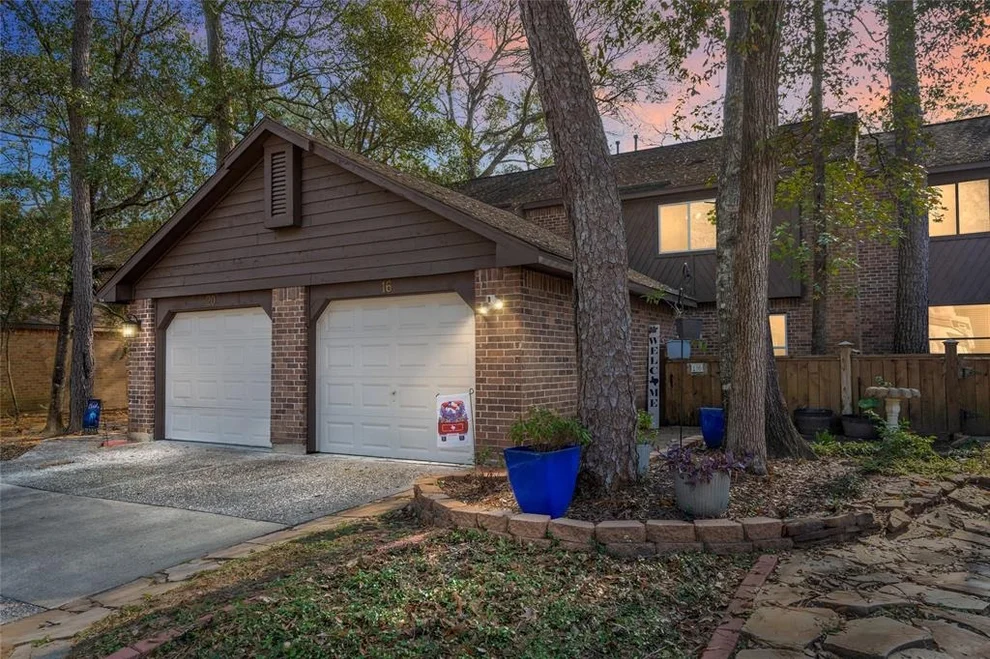 Unit for sale at 16 W Willowwood Court, The Woodlands, TX 77381
