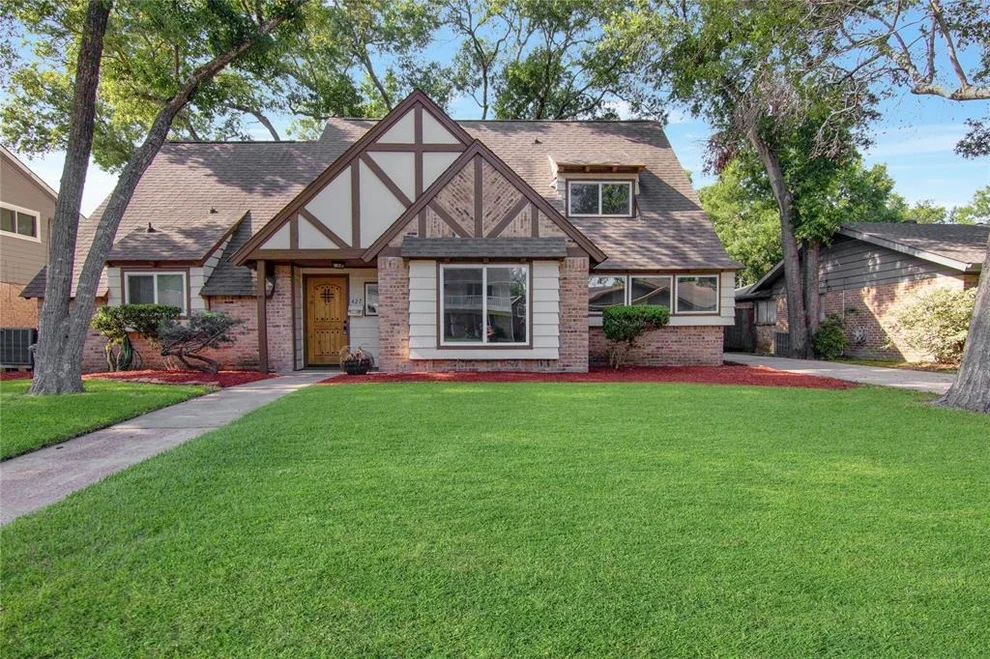 Unit for sale at 427 Pebblebrook Drive, El Lago, TX 77586