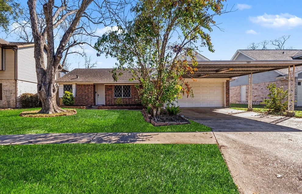 Unit for sale at 3453 Pine Lane, Deer Park, TX 77536