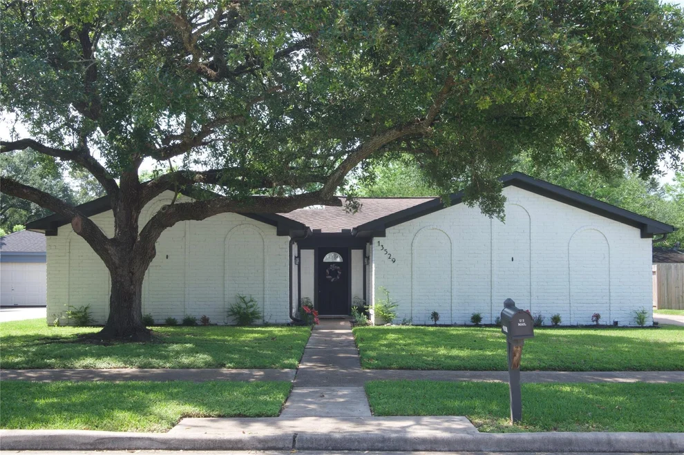Unit for sale at 13529 Woodchester Drive, Sugar Land, TX 77498