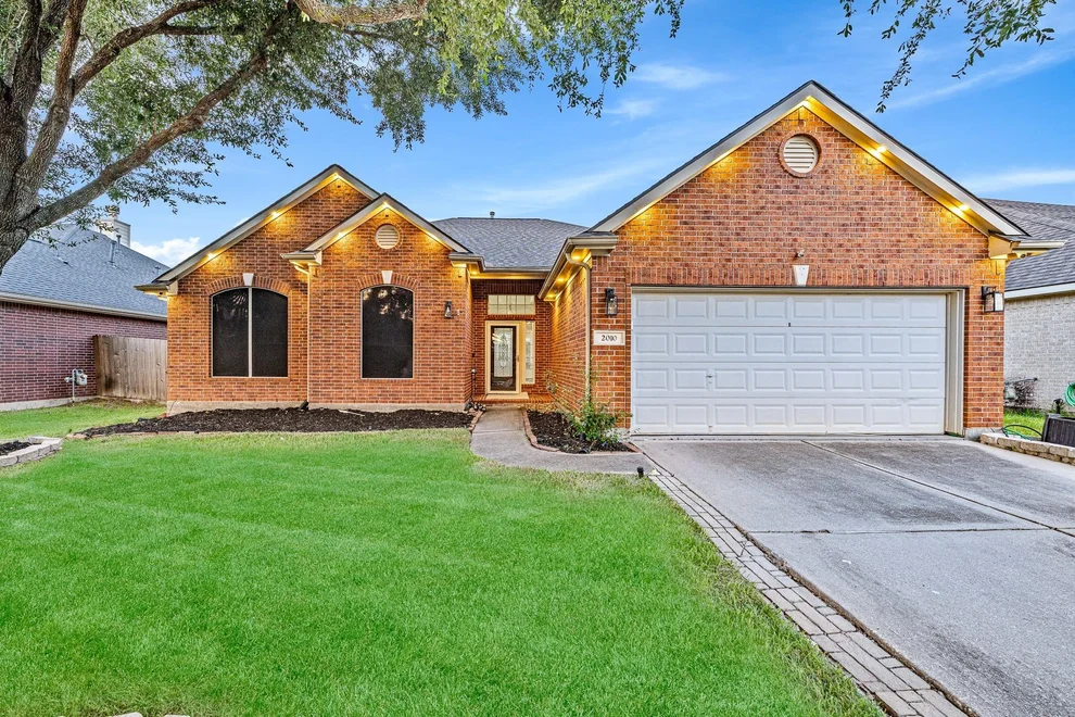 Unit for sale at 2010 Lincoln Crest Way, Sugar Land, TX 77498