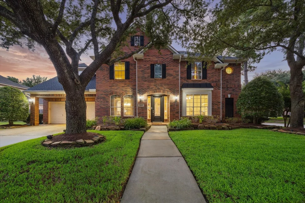 Unit for sale at 18063 Crescent Royale Way, Humble, TX 77346