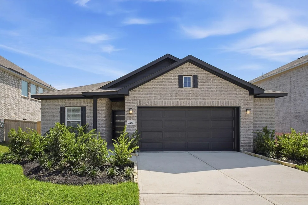 Unit for sale at 6420 Green Clover Lane, Pearland, TX 77584