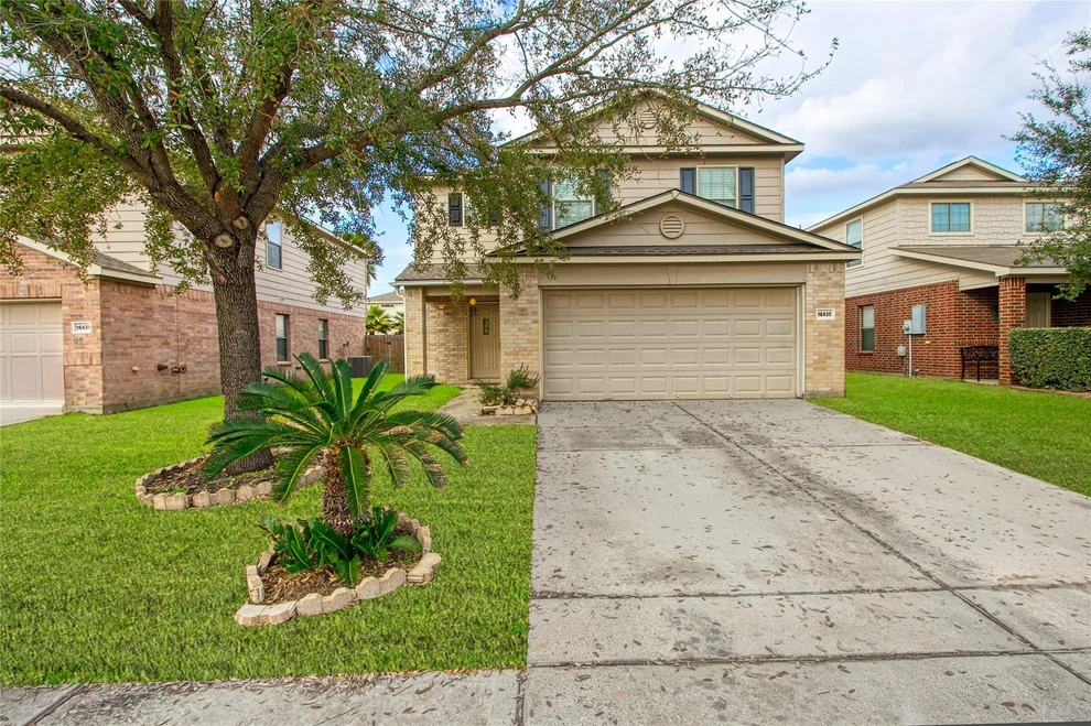 Unit for sale at 16435 Peyton Ridge Circle, Houston, TX 77049