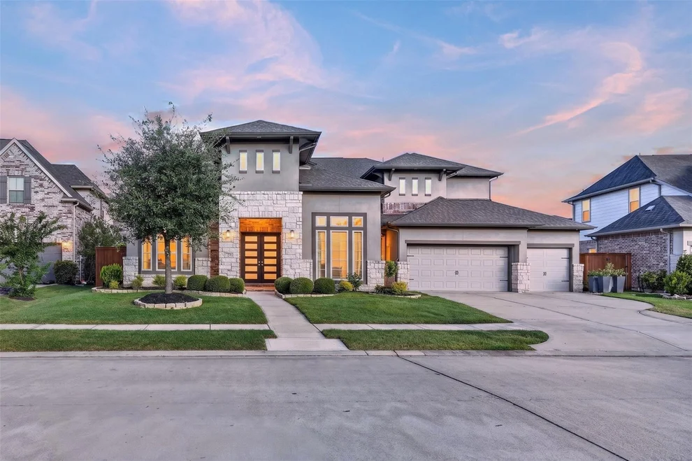 Unit for sale at 17922 Wichita River Way, Cypress, TX 77433