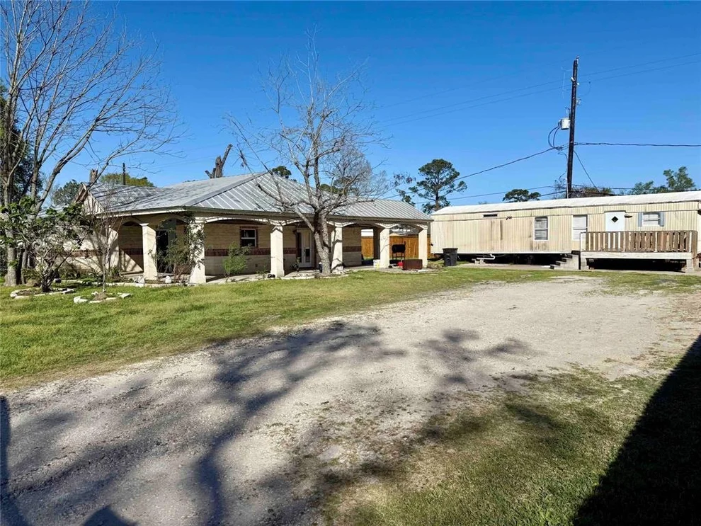 Unit for sale at 13919 Villagrove Drive, Houston, TX 77049