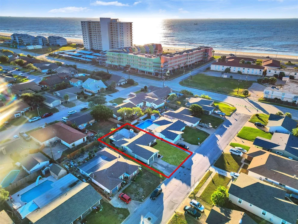 Unit for sale at 3504 80th Street Street, Galveston, TX 77551