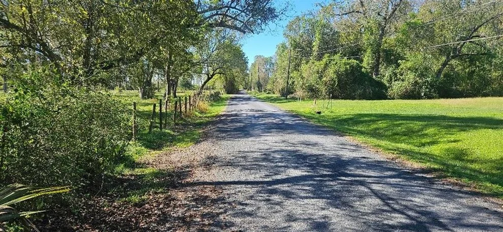 Unit for sale at 330 Lazy River Lane, Baytown, TX 77523