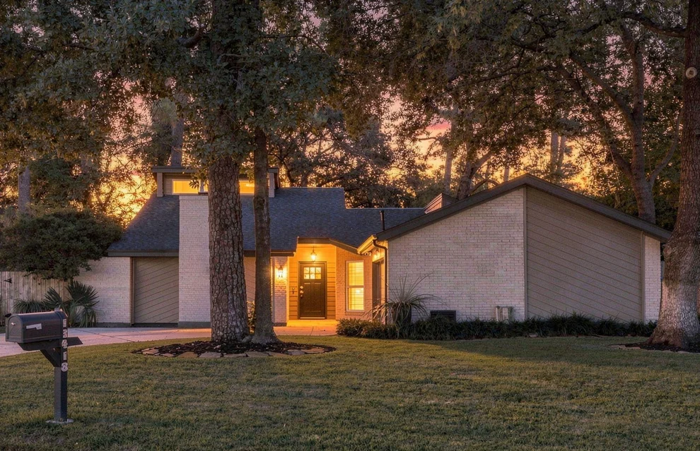 Unit for sale at 13418 Holston Hills Drive, Houston, TX 77069