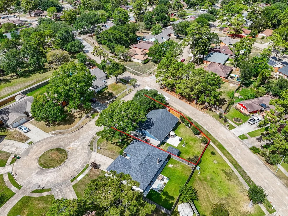 Unit for sale at 22414 Millgate Drive, Spring, TX 77373