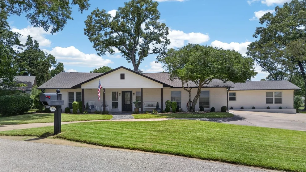 Unit for sale at 102 Monticello Lane, Bullard, TX 75757
