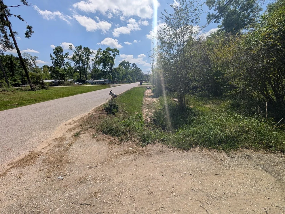 Unit for sale at 19970 Live Oak Burr Drive, Porter, TX 77365