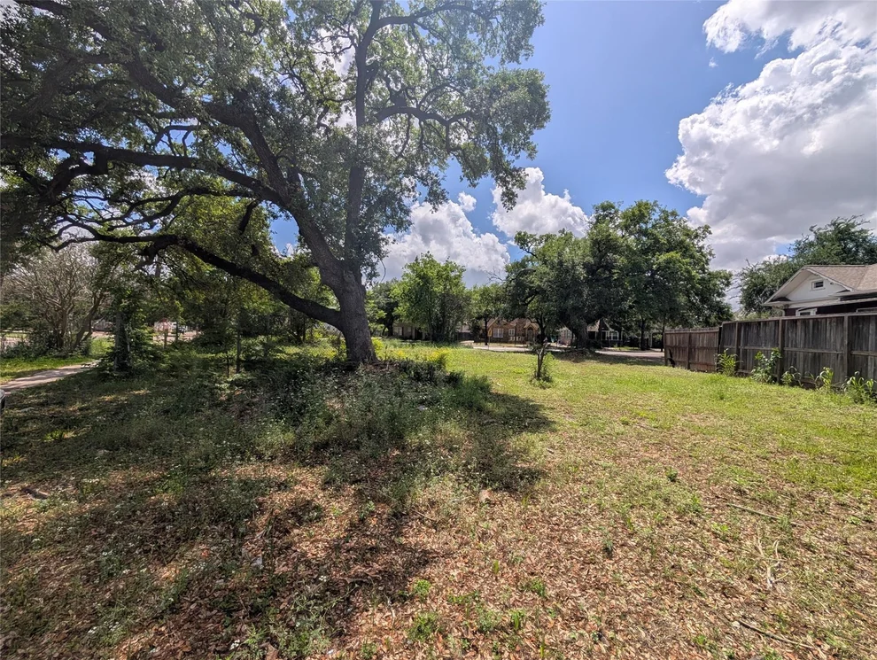 Unit for sale at 4441 Polk Street, Houston, TX 77023