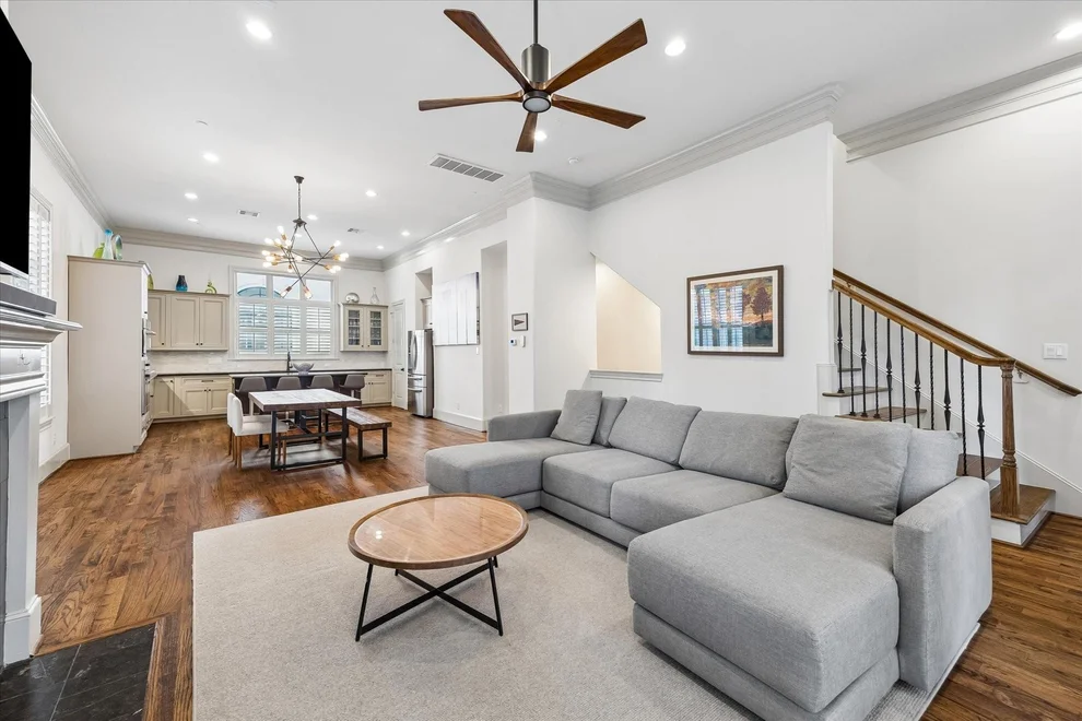 Unit for sale at 1521 Oakdale Street, Houston, TX 77004