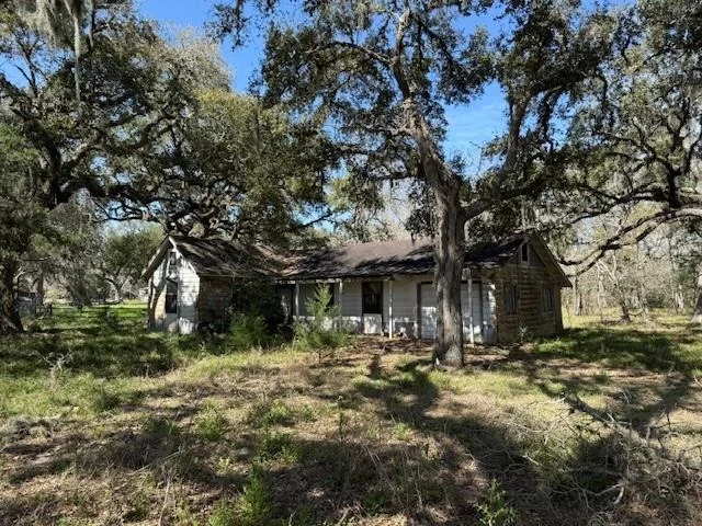 Unit for sale at 18772 Highway 35, Sweeny, TX 77480