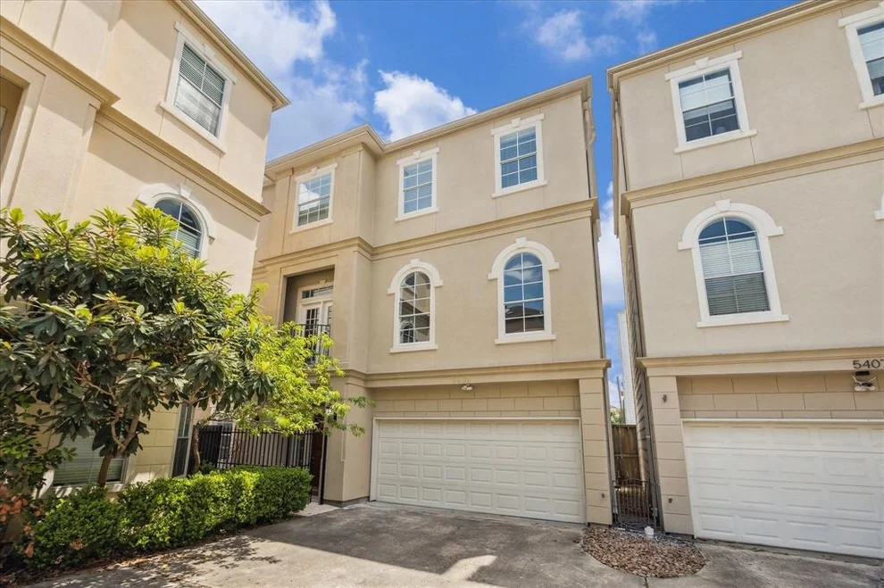 Unit for sale at 5405 Blossom St, Houston, TX 77007