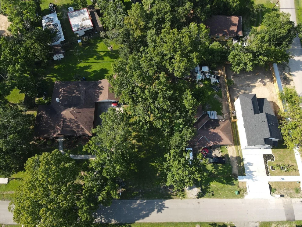 Unit for sale at 172 Caddo Road, Houston, TX 77078
