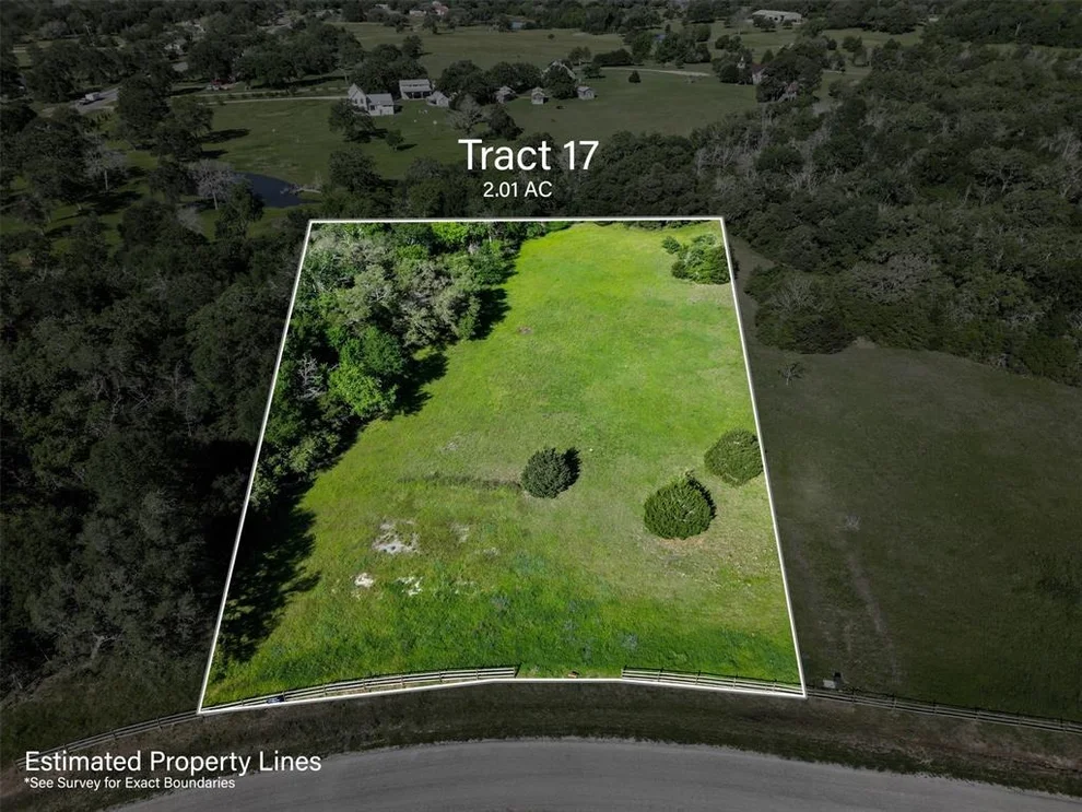 Unit for sale at 115 Woodland Meadows Lane, La Grange, TX 78945