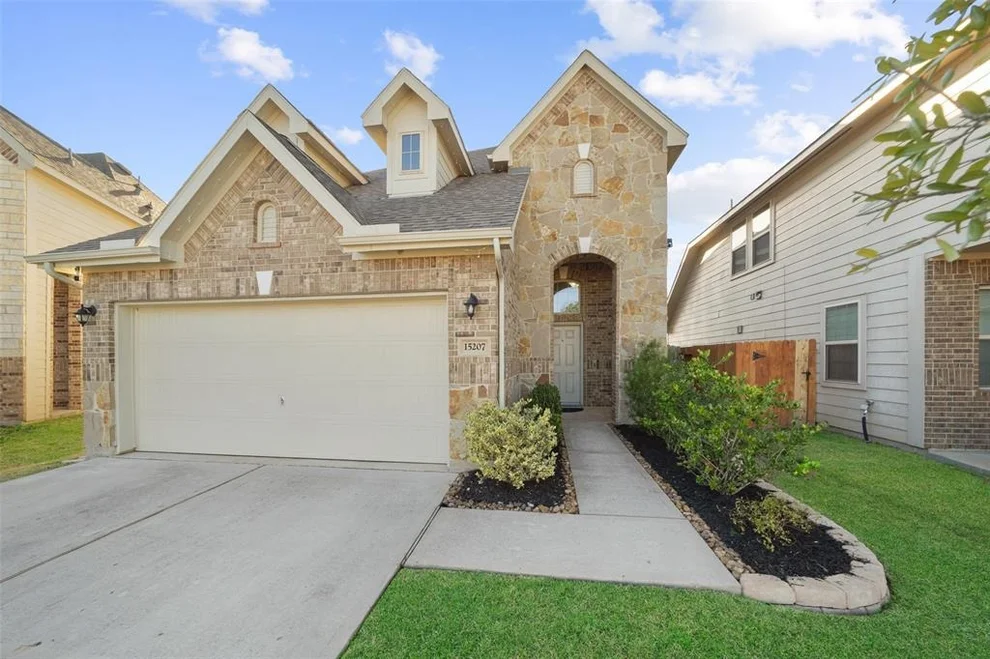Unit for sale at 15207 Lake Powell Dr Drive, Humble, TX 77396