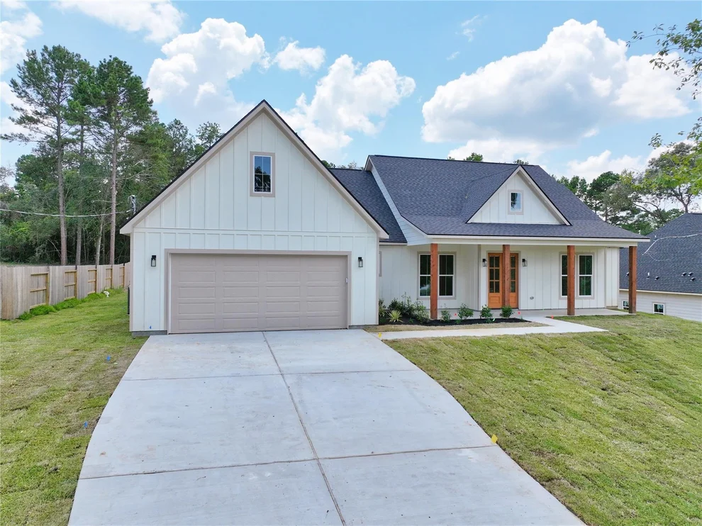 Unit for sale at 10176 County Road 302, Plantersville, TX 77363