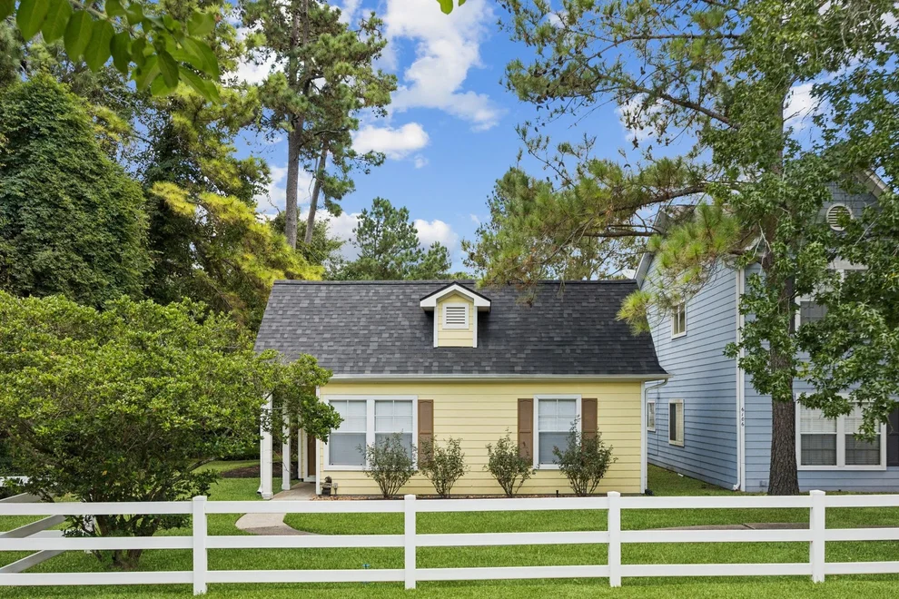 Unit for sale at 6102 Spruce Bough Court, Humble, TX 77346