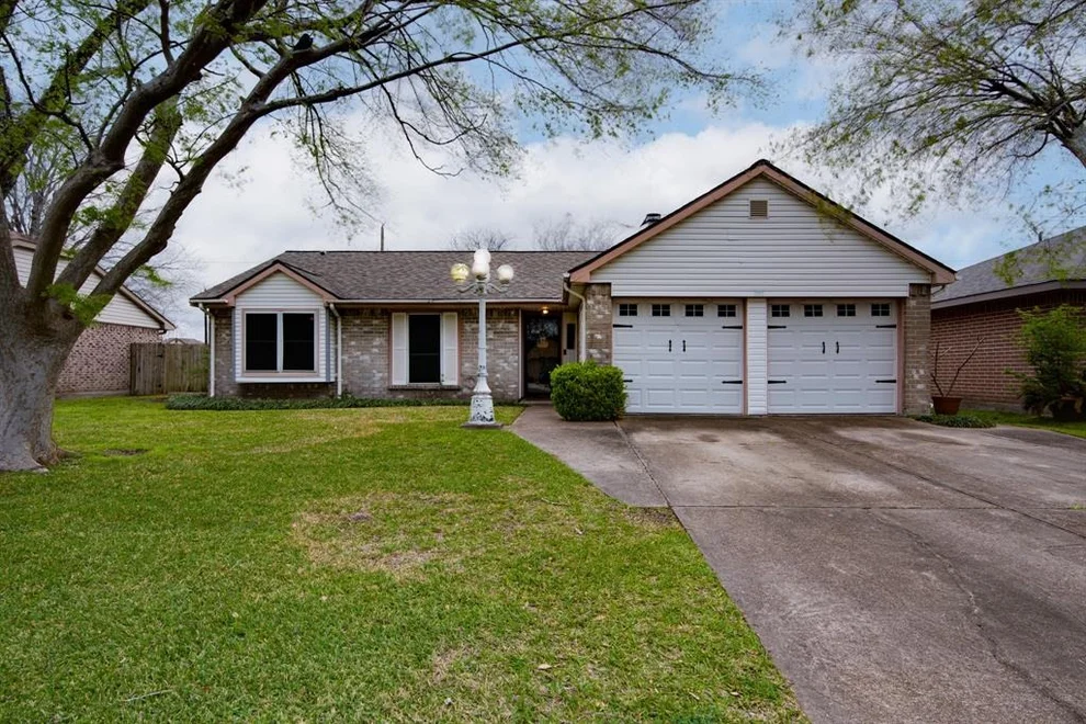 Unit for sale at 4223 Arapajo Street, Baytown, TX 77521