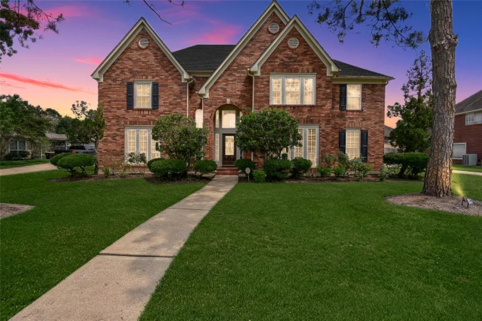 Unit for sale at 3319 Cumberland Drive, Missouri City, TX 77459