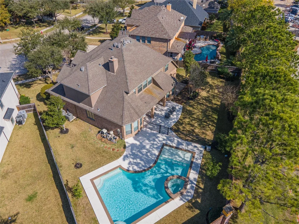 Unit for sale at 2881 Tuscania Lane, League City, TX 77573