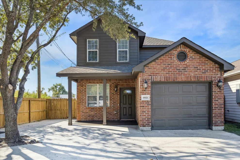 Unit for sale at 6921 Bacher Street, Houston, TX 77028