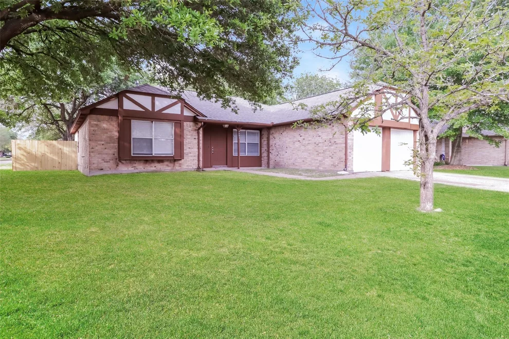 Unit for sale at 7203 Fuchsia Lane, Humble, TX 77346